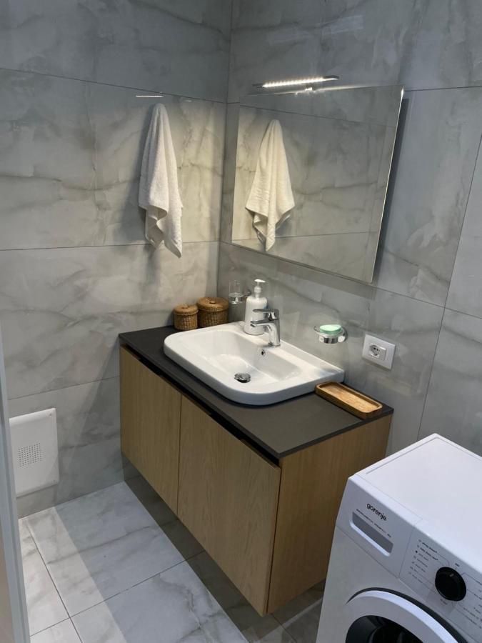 New Brilant Apartment Tirana